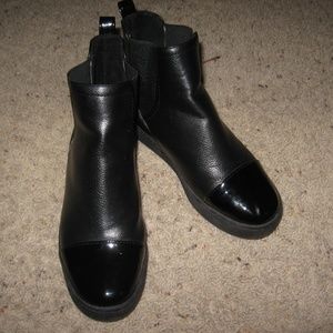 Bata Light Hi Top Leather Sneakers - 36 Black